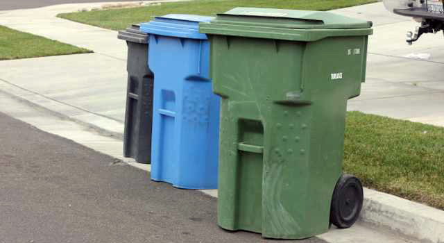 Garbage Containers - City of Turlock (Water Sewer & Garbage Service\Garbage  Services)